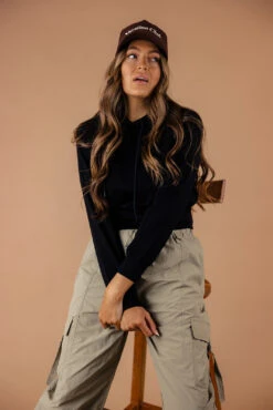 Below My Feet Hoodie 13 Below My Feet Hoodie -Arla Fashion 028A2531