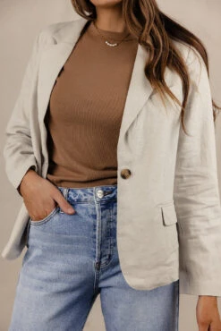 The Longbourn Blazer 28 The Longbourn Blazer -Arla Fashion 028A4371