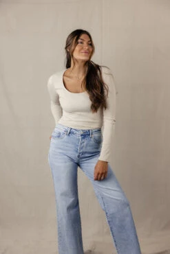 Alabaster Sky Square Neck Top -Arla Fashion 028A4598