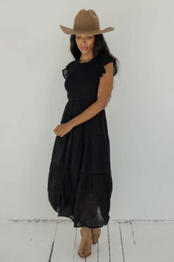 They Shine For You Tiered Midi -Arla Fashion 7W4A0076 511f68cc cc33 4d6c a929 144642f8699c