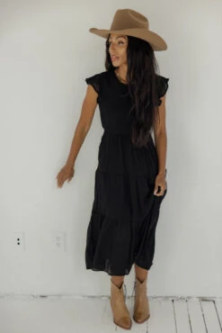 They Shine For You Tiered Midi -Arla Fashion 7W4A0097 cc147de5 78f1 42a7 9029 cef5a1926949