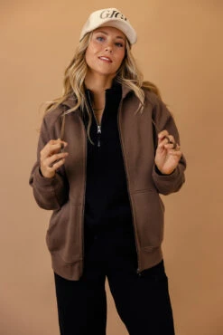 Rhys Full Zip Jacket -Arla Fashion 7W4A0182 53f3cb44 2a21 4193 9121 e2265a019bc2