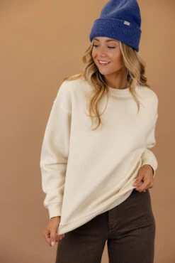 Be Kind Pullover -Arla Fashion 7W4A0205 9a5d42c3 054a 46c4 8482 50bf6f38933b