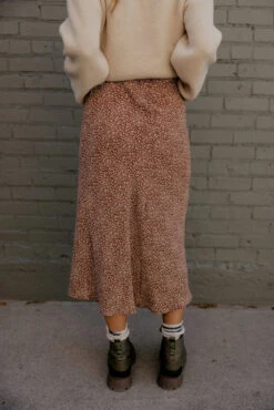 Be Cool Tiny Perfect Things Midi Skirt -Arla Fashion 7W4A0351 d3c295db 6b7e 4476 af72 80e99d87a1d6