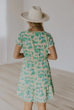 Play My Music Button Dress -Arla Fashion 7W4A0511 02059f4d ca65 4c21 b21e d8f5f804cfcb