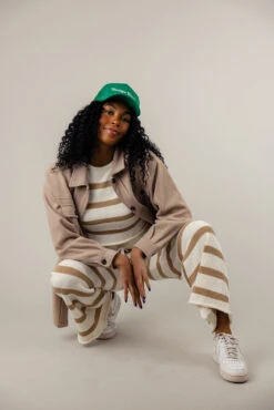 Lainey May Knit Top -Arla Fashion 7W4A0661 a8fe8224 c634 49d6 8cf5 51389e734333