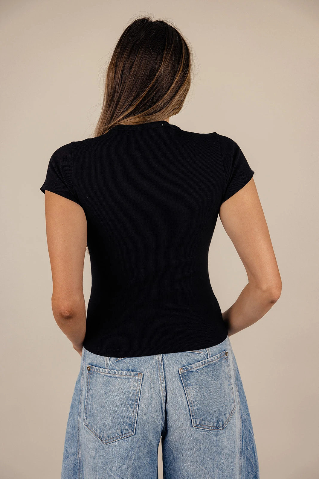 Allez Basic Ribbed Tee 5 Allez Basic Ribbed Tee - Image 4