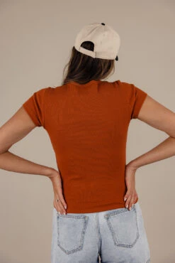 Allez Basic Ribbed Tee 29 Allez Basic Ribbed Tee -Arla Fashion 7W4A0928 05dc1256 45ba 4b47 8c6e a8cb4dc4647c