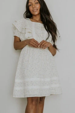 SALT Liliane Lace Trim Detail Skirt -Arla Fashion 7W4A1059 1