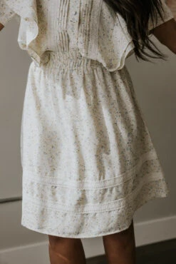 SALT Liliane Lace Trim Detail Skirt -Arla Fashion 7W4A1080 f5882ef9 806a 49d8 a255 fb7004ac51ef