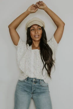 SALT Liliane Lace Trim Detail Blouse -Arla Fashion 7W4A1138 ec9543c8 dfce 46b5 b739 8feb6d765e8d