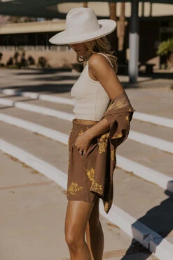 Billie Floral Shorts -Arla Fashion 7W4A1335 a716ba0c 75dc 441d a234 f7a5dc94a684