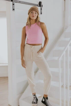 Willow Textured Cropped Tank -Arla Fashion 7W4A1414 d1c424ab aaec 425d 916a e3adb60780d3