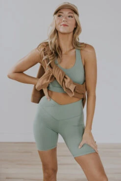 All Core Sports Bra -Arla Fashion 7W4A1557 48d1d961 43a1 4d33 825b b4fa5ae03f0c