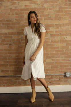 Breathe Again Button Dress -Arla Fashion 7W4A1965