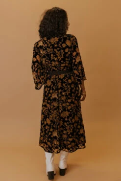 SALT Barrington Hills Floral Burnout Dress 28 SALT Barrington Hills Floral Burnout Dress -Arla Fashion 7W4A2173