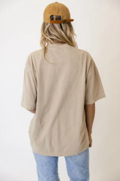 The Selfcare Graphic Tee -Arla Fashion 7W4A2243 e0408806 2829 423b a79f fde146a87823