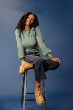 Meant To Be Ruffle Sweater 24 Meant To Be Ruffle Sweater -Arla Fashion 7W4A2296