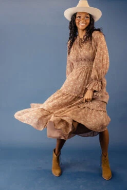 Santa Fe Sunset Tiered Dress 16 Santa Fe Sunset Tiered Dress -Arla Fashion 7W4A2758