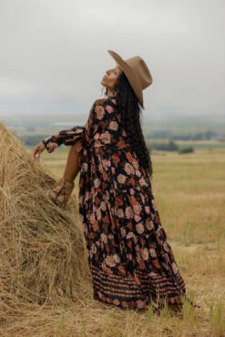 Free People Rows Of Roses Maxi 19 Free People Rows Of Roses Maxi -Arla Fashion 7W4A3103 2b992b8e fe00 4fc6 8a5a 8d012db0e9d1