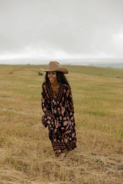 Free People Rows Of Roses Maxi 27 Free People Rows Of Roses Maxi -Arla Fashion 7W4A3253 180598fc e790 4bc3 af60 9c3fadaf1d42