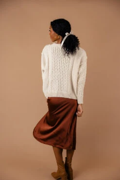 The Marin Cable Knit Sweater -Arla Fashion 7W4A3512 4a633a83 fb77 45a1 8294 4f31ae04fa61