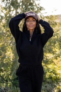 Gold Rush Jogger Set -Arla Fashion 7W4A3653 71f4b484 4a9b 445f 9f64 5f2cec6286bf