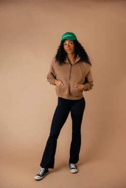 The Atley Half Zip -Arla Fashion 7W4A3720 366c654a 6646 4b6a 8a5d 046ff96ed755