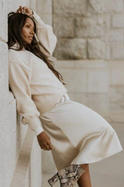 SALT Belle Harbor Classic Sweater -Arla Fashion 7W4A3953 e69f3884 ecfa 402a bfee e4bed56460f2