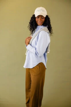 Birkeland Button Down Blouse -Arla Fashion 7W4A4360 88322725 1da6 4c97 a84f 5472d018f37d