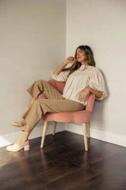 Esther Ruffle Detail Blouse 13 Esther Ruffle Detail Blouse -Arla Fashion 7W4A4641