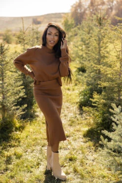 Brightly Shining Midi Skirt -Arla Fashion 7W4A4866 cfef502e e56c 40db bf00 0a9a09a80b05