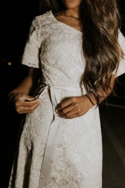 SALT Crystal Cove Embroidered Dress 15 SALT Crystal Cove Embroidered Dress -Arla Fashion 7W4A4885 08361668 c2ae 41ea b329 40148680251d