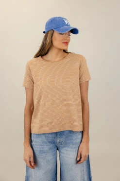 Sun Rays Striped Top -Arla Fashion 7W4A4949 87545000 d76c 4d7b b087 6ff6a3d037dc
