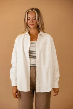 Birkeland Button Down Blouse -Arla Fashion 7W4A5076 a35b505a 6a14 4b25 95b2 fd1ae522ebcb