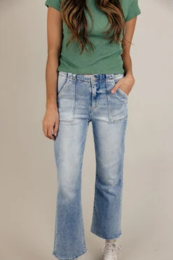 Cam High Rise Patch Pocket Pants -Arla Fashion 7W4A5078 b1360608 a540 4280 a164 797c7186a781