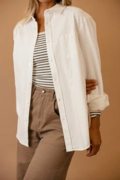 Birkeland Button Down Blouse -Arla Fashion 7W4A5086 8ab5e30c e4dc 43c3 a64b 876f55132d8e