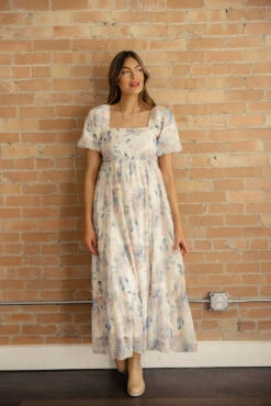 Meg Square Neck Floral Maxi 10 Meg Square Neck Floral Maxi -Arla Fashion 7W4A5268 334a82e9 89b2 41fd 8f7b 6814744ede35