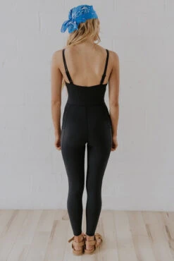 The Madonna Bodysuit -Arla Fashion 7W4A5663 76eeba68 25cf 4187 9c00 cac9214f8f4f