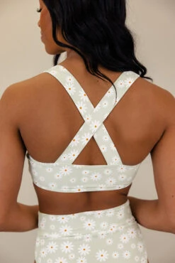Hazy Daisy Bikini Top -Arla Fashion 7W4A5681 8d010de5 c3b7 429b bfab 69a534a4814e
