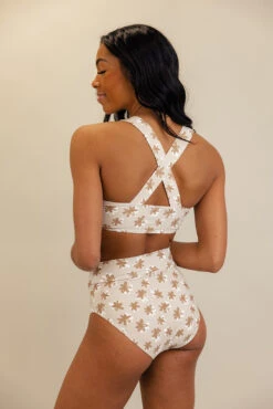 Salty Breeze Bikini Bottom -Arla Fashion 7W4A5778 5943982e 2479 4c1c a030 80ef2d8fbad6