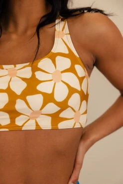 Solis Cross Up Crop 28 Solis Cross Up Crop -Arla Fashion 7W4A5882 13ea621b 086f 42eb b5bc 1acf0cb5deef