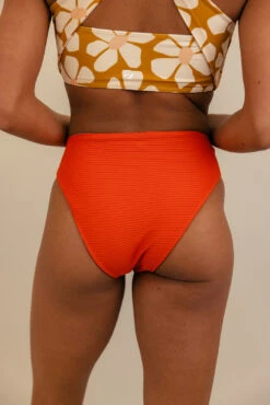 Flat Rib Chesapeake Bay Reversible High Leg Bottom -Arla Fashion 7W4A5891 663f84aa 8647 4fa1 bcb6 6f4b1c7b7237