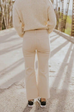 The Archie Flare Leg Pants -Arla Fashion 7W4A5932 53e536b3 7910 486c 88d5 2f0d27da1a5e