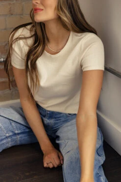 The Norma Basic Top -Arla Fashion 7W4A5987 bd889dd3 86b5 4c62 b172 3294da2e89c8