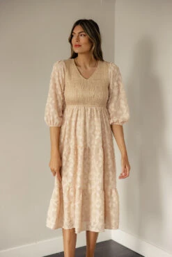 I Hope You Dance Smocked Midi -Arla Fashion 7W4A6066