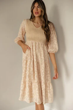 I Hope You Dance Smocked Midi -Arla Fashion 7W4A6075