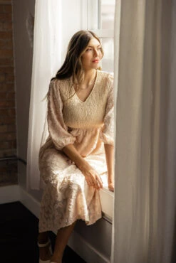 I Hope You Dance Smocked Midi -Arla Fashion 7W4A6098