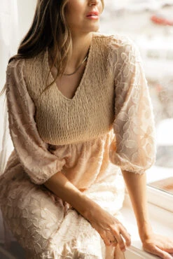 I Hope You Dance Smocked Midi -Arla Fashion 7W4A6104