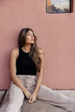 The Allie Solid Tank Bodysuit -Arla Fashion 7W4A6365 0f61c99e 96da 40aa a52e 4d3d7ef456d1